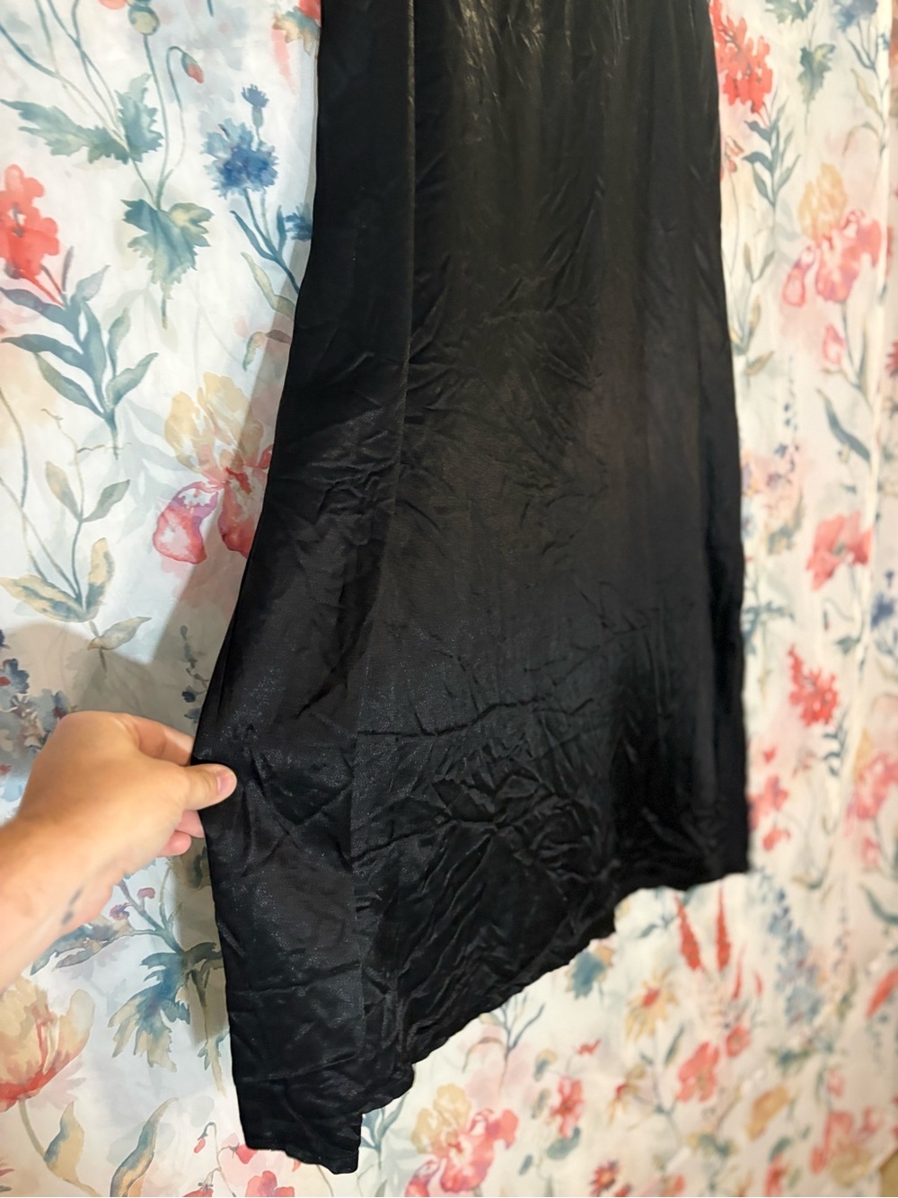 Vintage Jessica Black Maxi Skirt with Sleek Silhouette - Picture 2 of 8